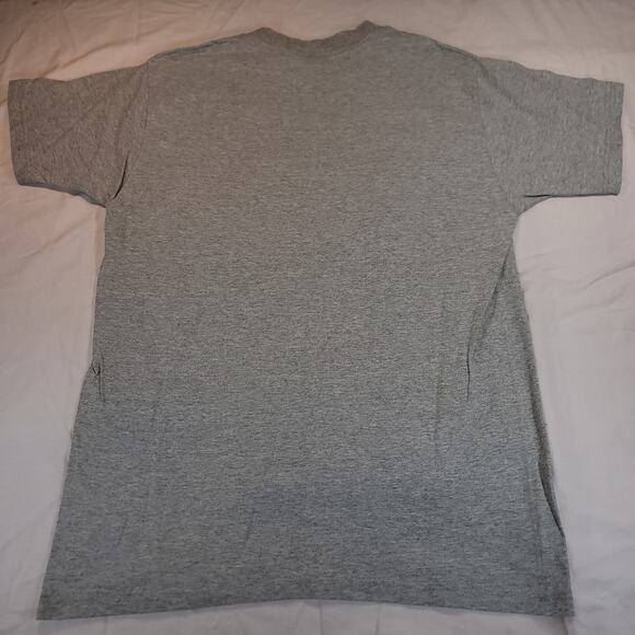 Chicago Bulls Fruit of the Loom Basketball T-Shirt Adult Mens Size Medium M Gray - Picture 9 of 9
